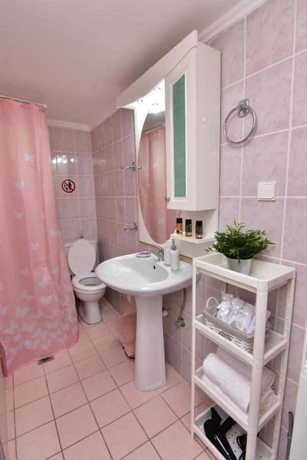 Iakovos Apartments Chorafakia Buitenkant foto