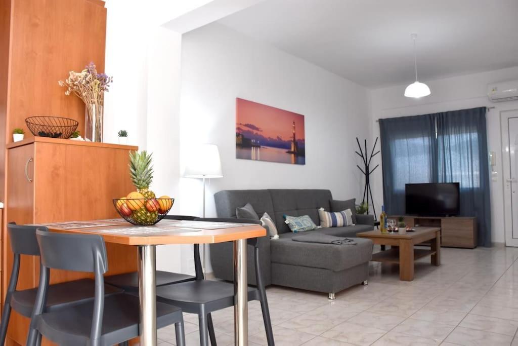 Iakovos Apartments Chorafakia Buitenkant foto