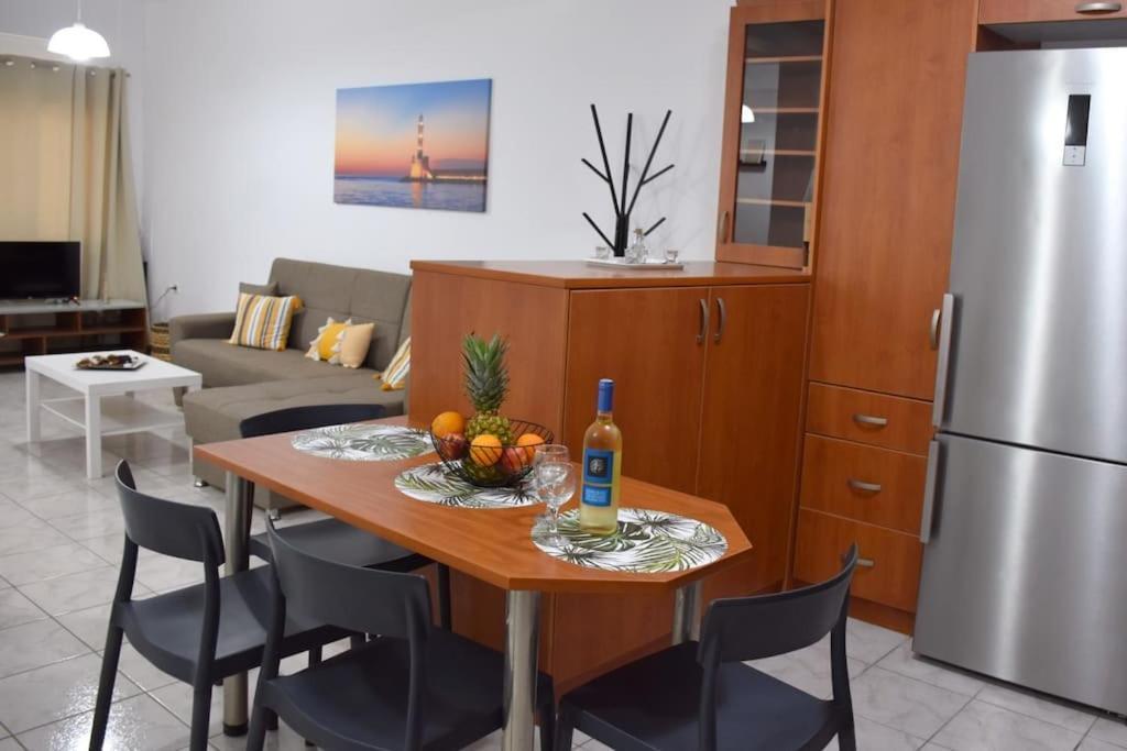 Iakovos Apartments Chorafakia Buitenkant foto