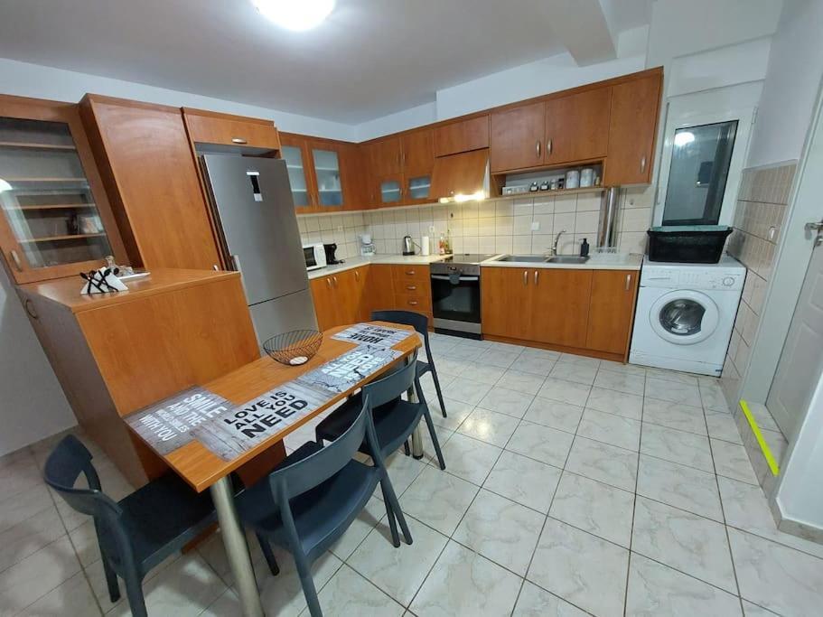 Iakovos Apartments Chorafakia Buitenkant foto
