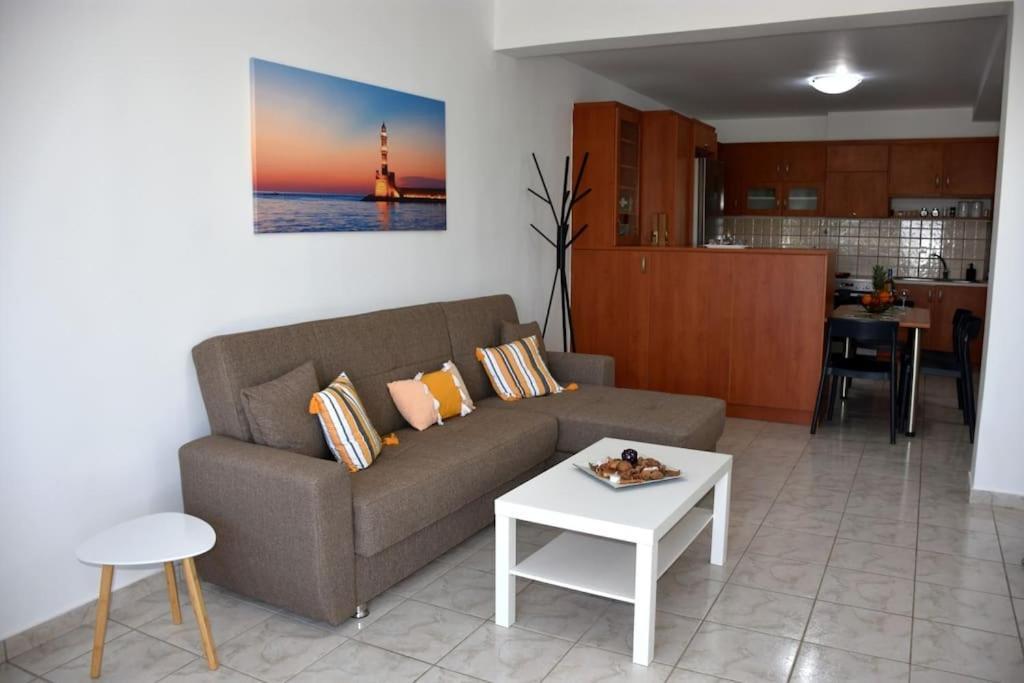Iakovos Apartments Chorafakia Buitenkant foto